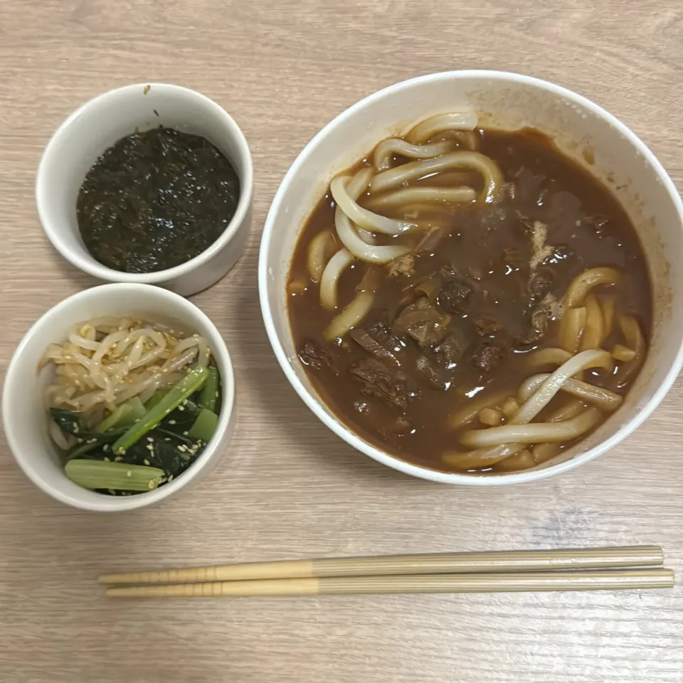 Snapdishの料理写真:味噌煮込みうどん|りなちさん