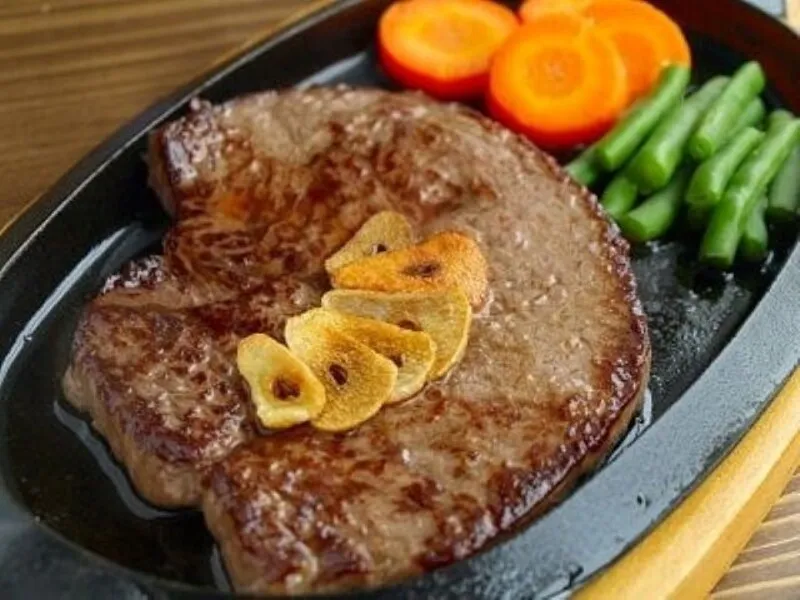 ビーフステーキのレシピ……肉そのものの美味しさを味わう！ #AllAbout|All About 料理レシピさん