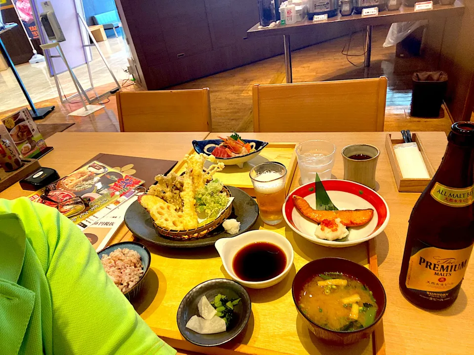 Snapdishの料理写真:旬菜定食🌈五穀|dabasyuさん