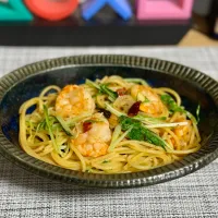 Snapdishの料理写真:エビと水菜のスパゲッティ|OLの気ままご飯🍽さん