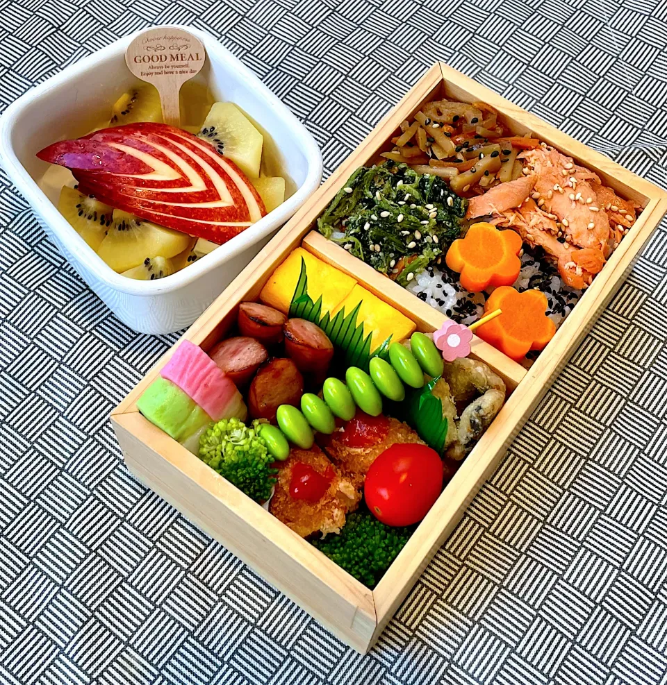 Snapdishの料理写真:息子のお弁当|Flowerさん