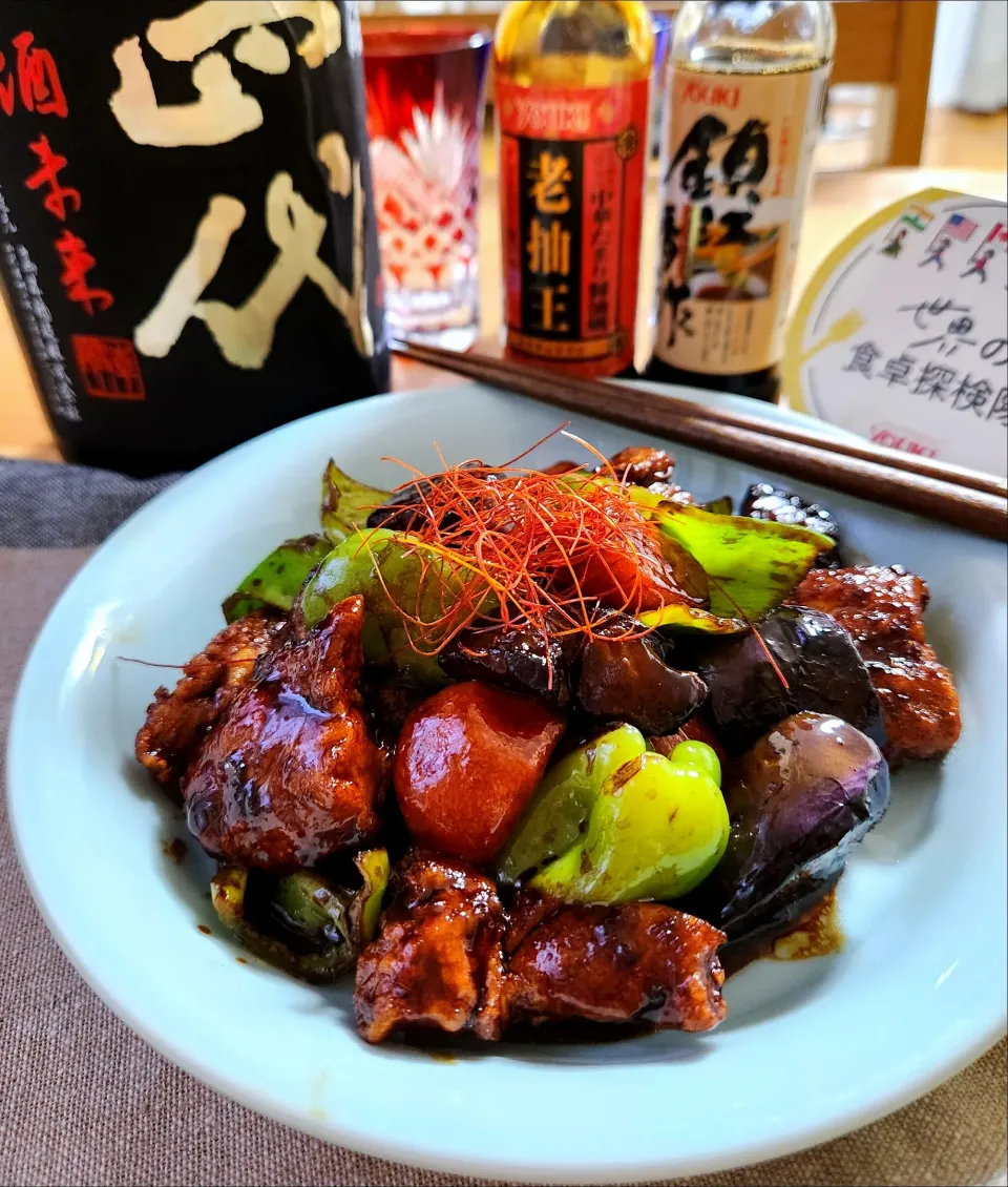 世界の料理探検隊🌏ユウキ食品で真っ黒酢鶏❗旨っ😋|ナオミさん