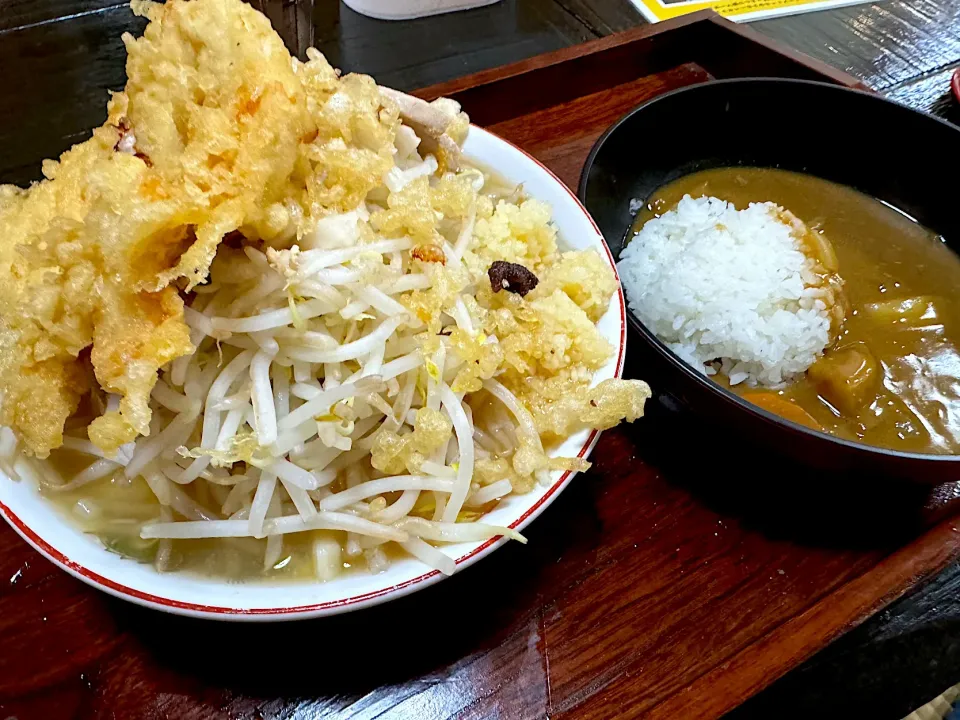 二郎系肉天うどん＋セットミニカレー|tkeakirさん