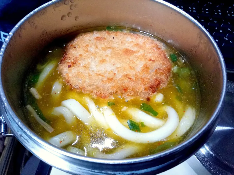 Snapdishの料理写真:カボチャの煮付けを溶かしたなめ茸と肉そぼろ入りとろみ付きコロッケうどん|darkbaronさん