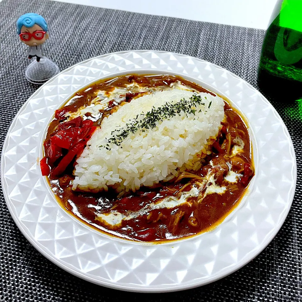 えのきと赤ピーマンの欧風ポークカレー|アルティッチョさん