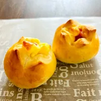 Snapdishの料理写真:チーズパン🥖作ったよー🎵|やっちさん