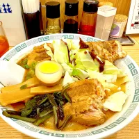 Snapdishの料理写真:太肉麺|ねこ社長さん