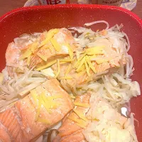 Snapdishの料理写真:酒粕付け鱒でチャンチャン焼き|うさママさん