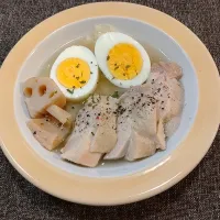 Snapdishの料理写真:【炊飯器】塩糀の鶏ももスープ