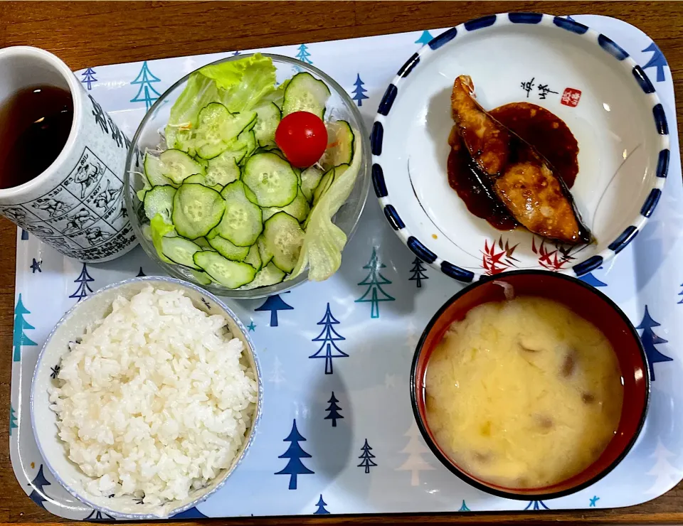 Snapdishの料理写真:ブリの照り焼き|マースさん