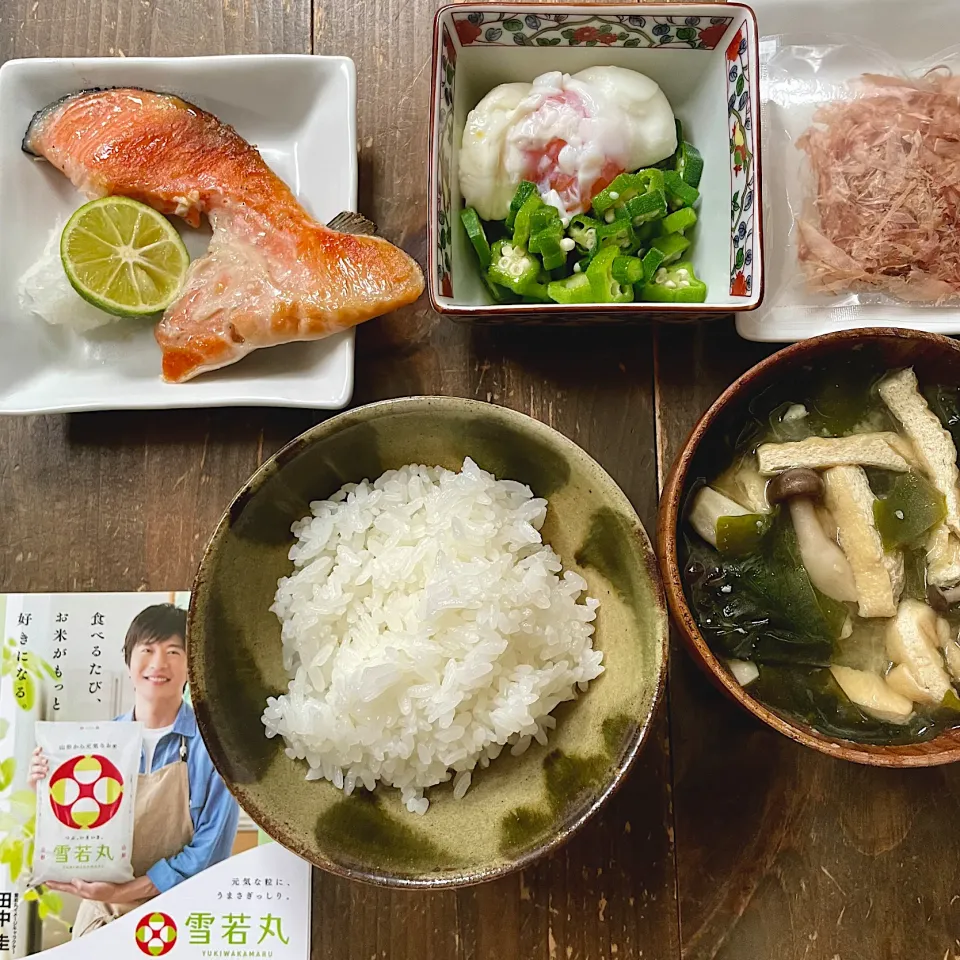 雪若丸でまぜのっけごはん朝食|七海さん