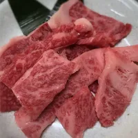 Snapdishの料理写真:しもふり肉🍖|堀川 あかしさん