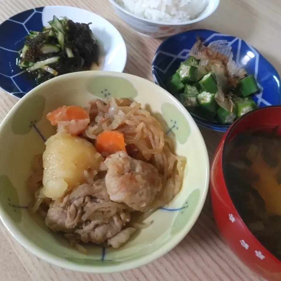 肉じゃが、もずくときゅうりの酢の物、オクラ|ちゃいさん