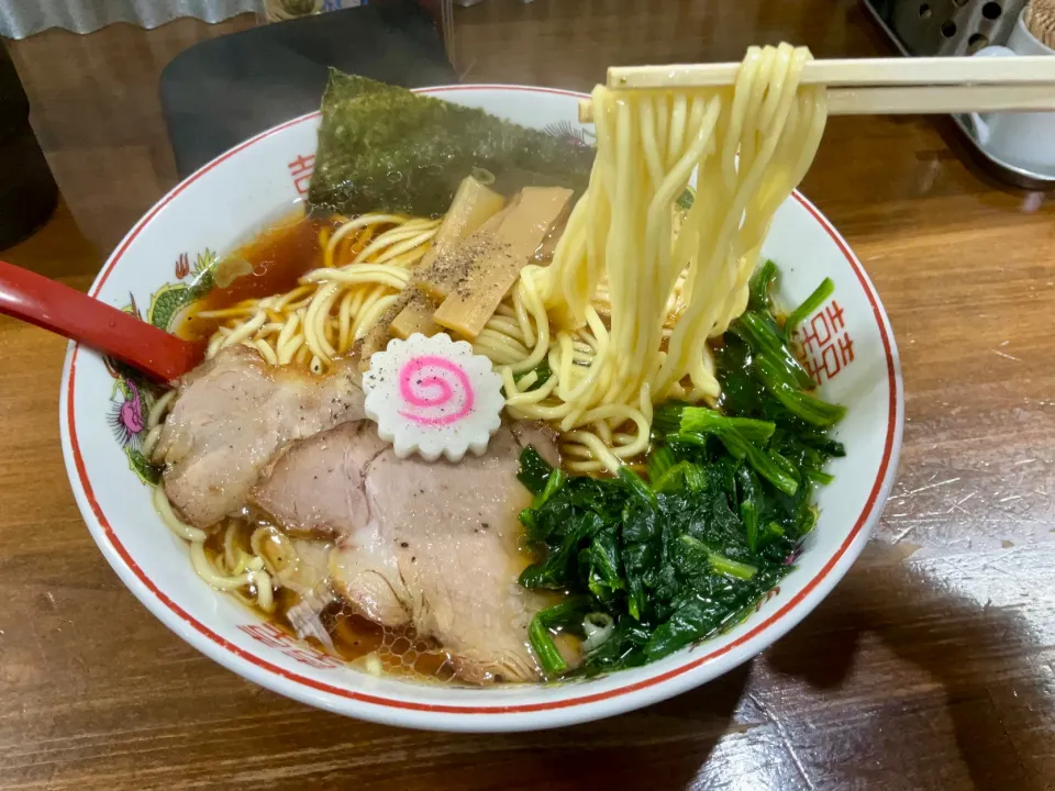 Snapdishの料理写真:「三代目むじゃき」のあっさり醤油ラーメン|Takeshi  Nagakiさん