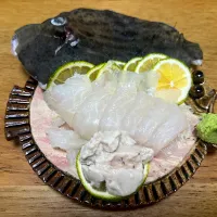 Snapdishの料理写真:（釣）カワハギのお造り|さくたろうさん