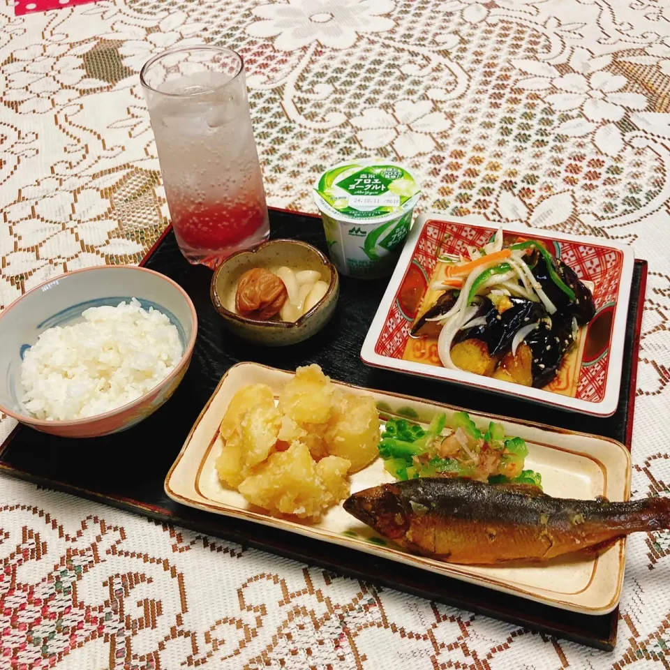 grandmaの晩ごはん☆ 今夜は茄子🍆で南蛮漬けをジャガイモの粉吹きとゴーヤの和えもの、鮎の甘露煮…頂きます|kaoriさん