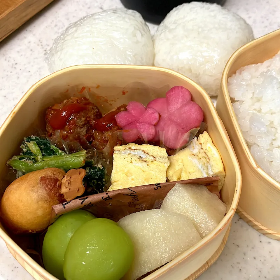 Snapdishの料理写真:ミートボール弁当|たんぽぽさん