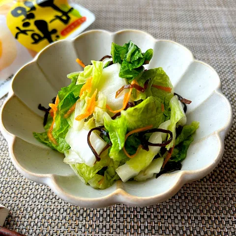 「馬路村のゆずみそ」を使ってみたSnapdishの料理・レシピ写真:【マルコメさん秋の新商品】馬路村のゆずみそ de 白菜のゆずみそあえ