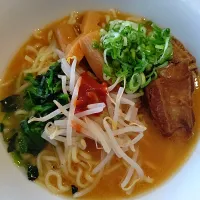 Snapdishの料理写真:味噌ラーメン|ゆかさん