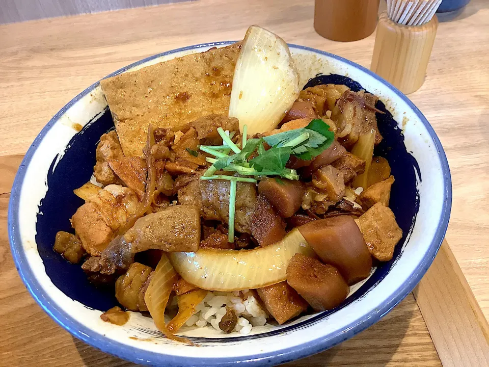 肉飯(豆腐入り)😋|アライさんさん