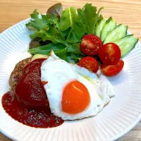目玉焼きチーズ🧀ハンバーグ