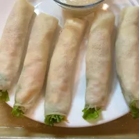 Snapdishの料理写真:Fresh Lumpia|Ysyliciousさん