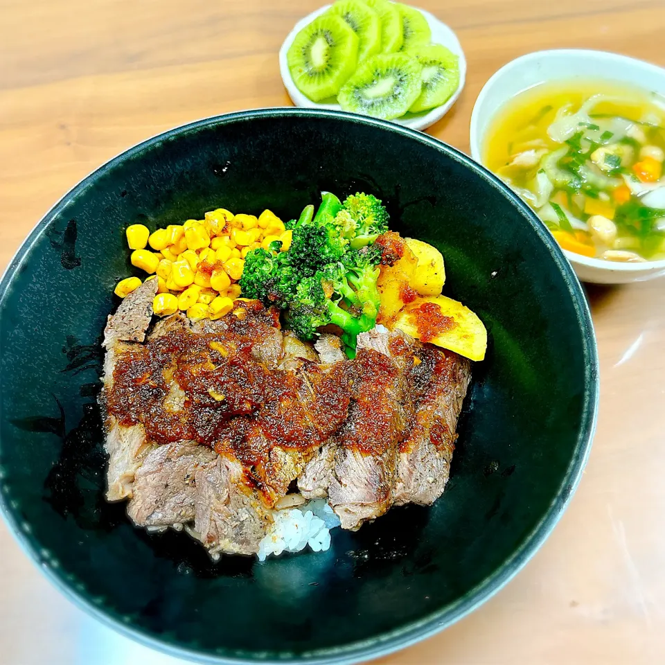 ステーキ丼|teritamagoさん