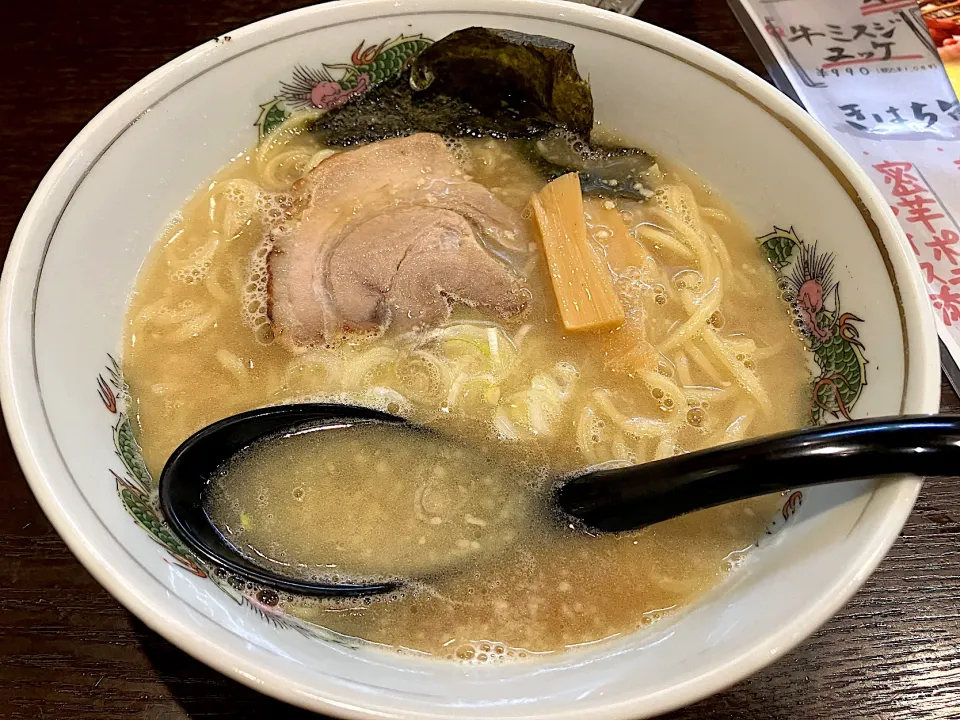 きはちラーメンハーフ|しのぶさん