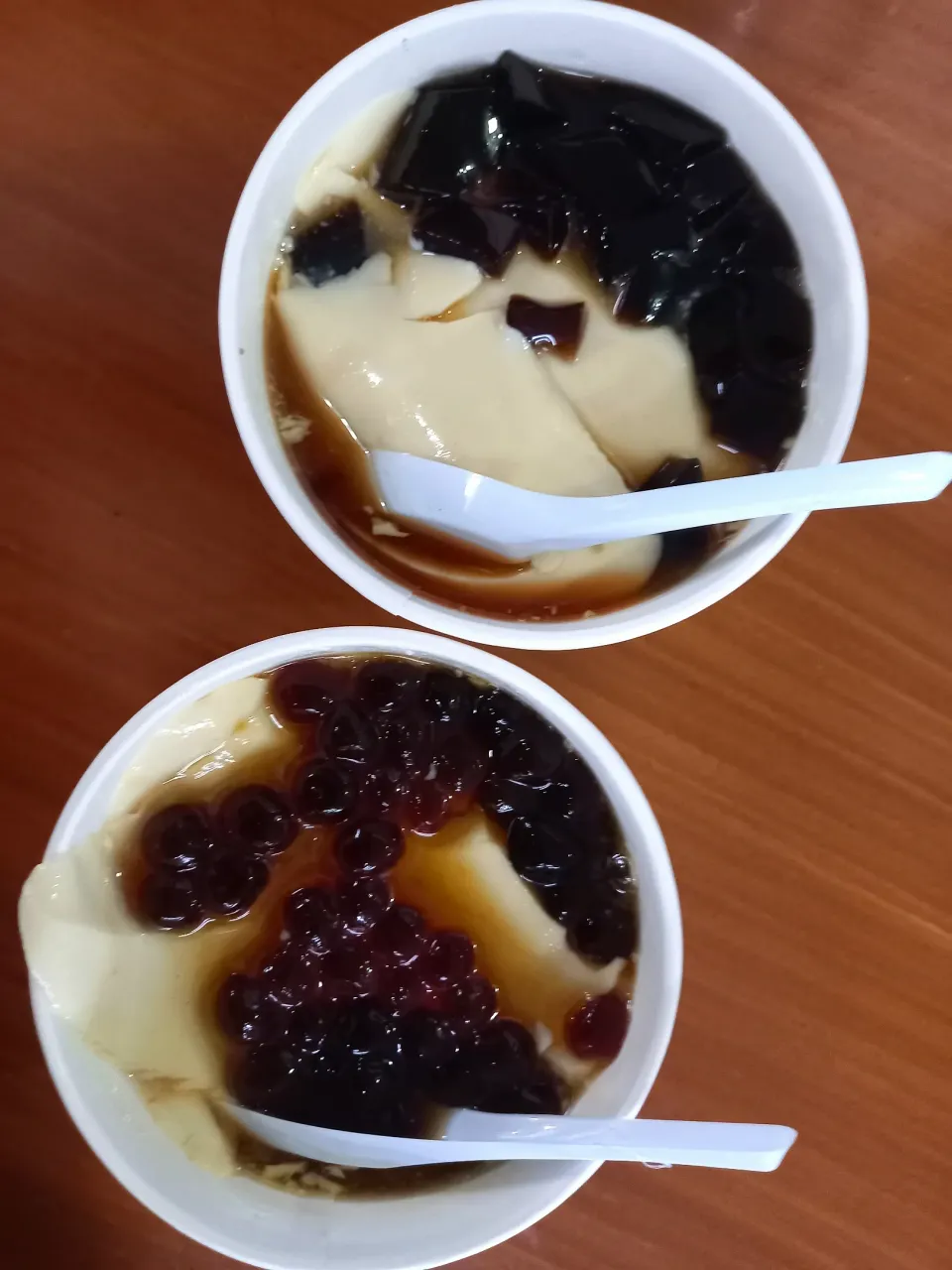 Snapdishの料理写真:CHILLED SOYA WITH PEARLS AND GRASS JELLY|The Bulletさん