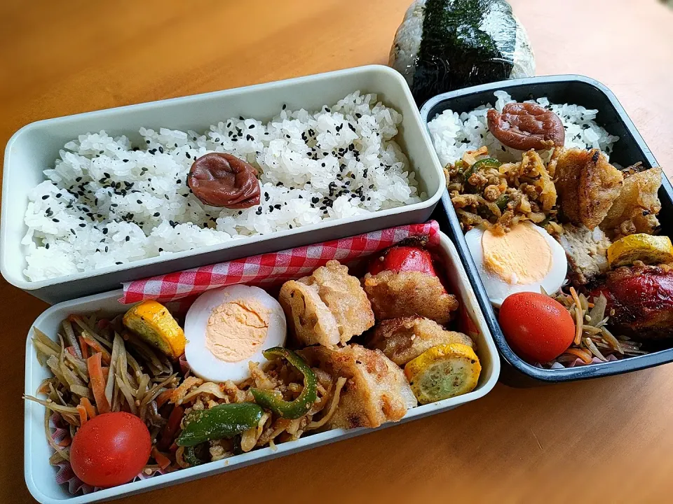 Snapdishの料理写真:次男・私弁当&おにぎり|tamagomagomagoさん