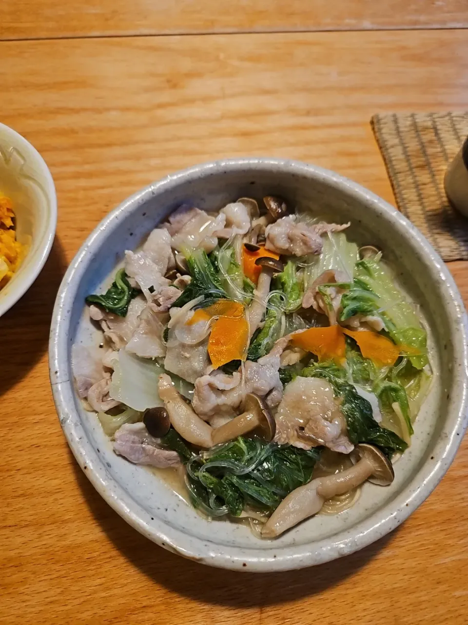 Snapdishの料理写真:白菜豚バラ春雨煮|drinkersさん