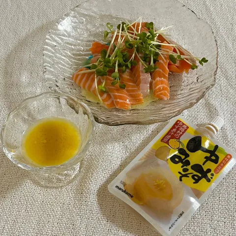 「馬路村のゆずみそ」を使ってみたSnapdishの料理・レシピ写真:ゆずみそのサーモンカルパッチョ