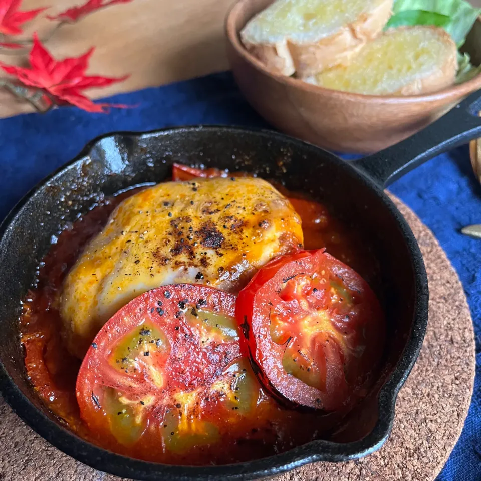 炙りトマトの煮込みWチーズハンバーグ🍅|さとみこさん