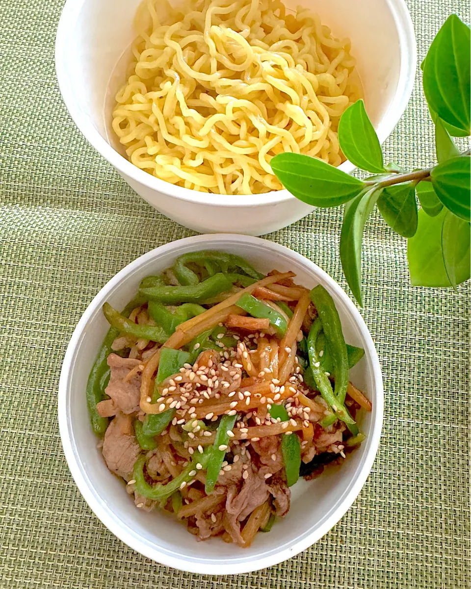 青椒肉絲あんかけ焼きそば弁当|＊ayabianさん