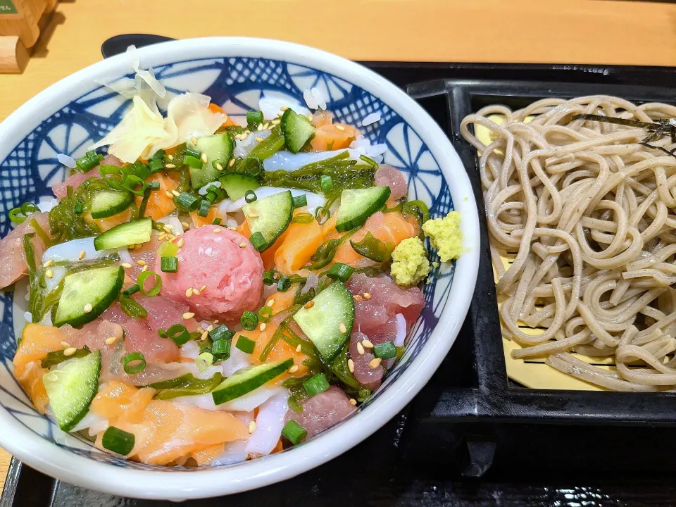 ねばとろ丼とそば|nobさん