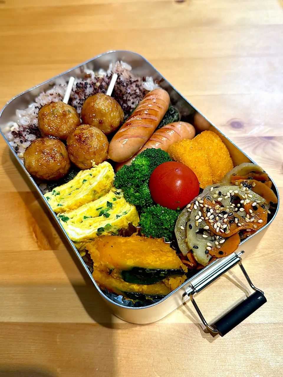 お弁当|メガネおばさんさん