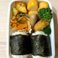 Snapdishの料理写真:小学生息子　お弁当🍙|ゆかりさん