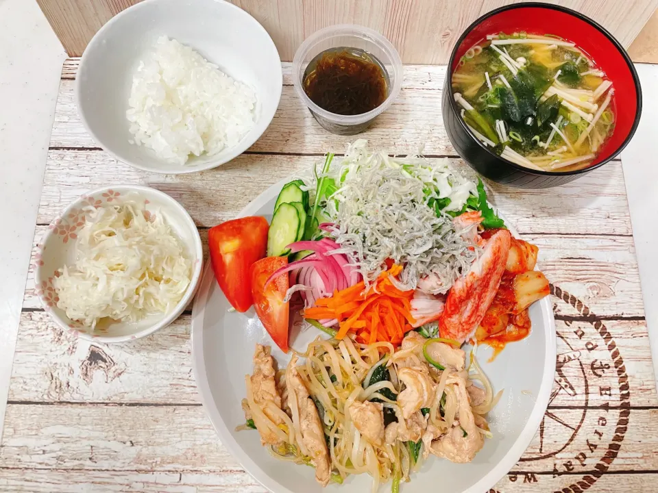 Snapdishの料理写真:豚肉と野菜のポン酢オイスター炒め|chou  chouさん