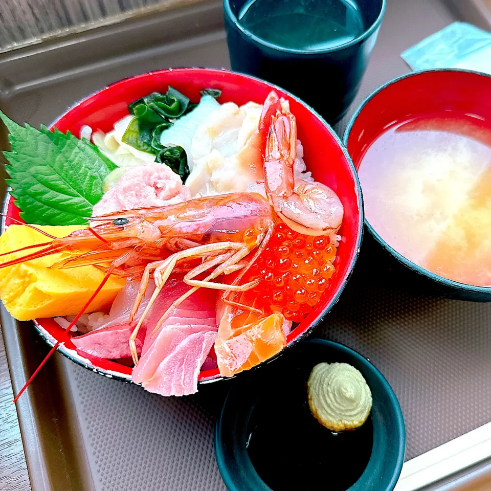 2024/10/04 メフレ食堂　海鮮丼|Blueberry🫐さん