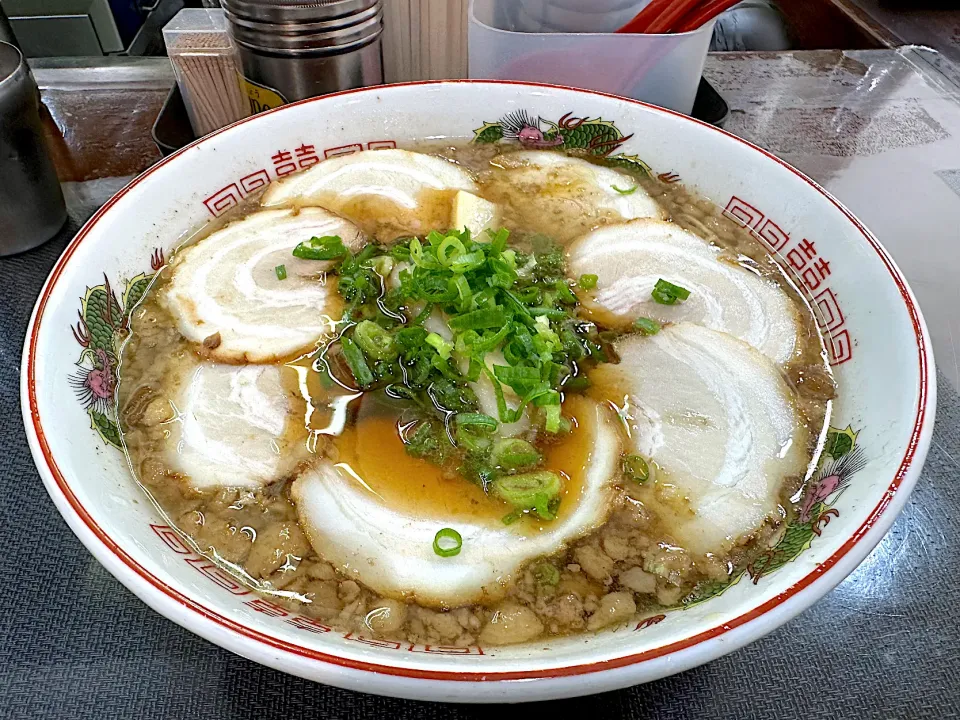 チャーシュー麺大盛🍜⛰️|buhizouさん