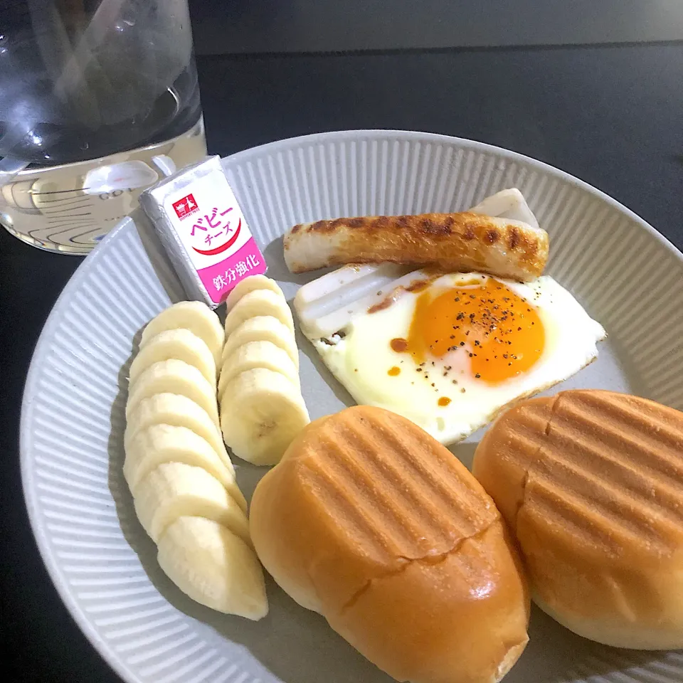 7:45 目玉焼きとちくわ🍳|へれ子さん