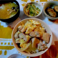 Snapdishの料理写真:親子丼|ハラダメシさん