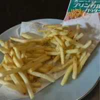 Snapdishの料理写真:王道ポテトフライ|Yuko.fさん