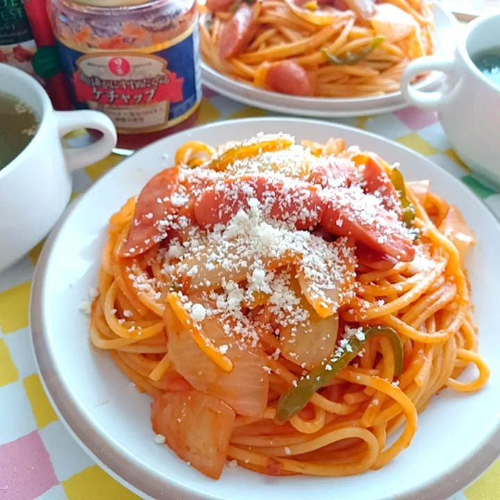 Snapdishの料理写真:ナポリタン🍝|小豆🌼さん