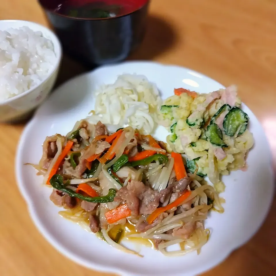 肉野菜炒め定食|万葉さん