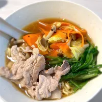 Snapdishの料理写真:野菜たっぷりラーメン|HAPPYさん