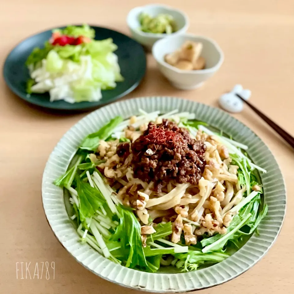 Snapdishの料理写真:盛りすぎた 汁なし坦々麺|FIKA789さん