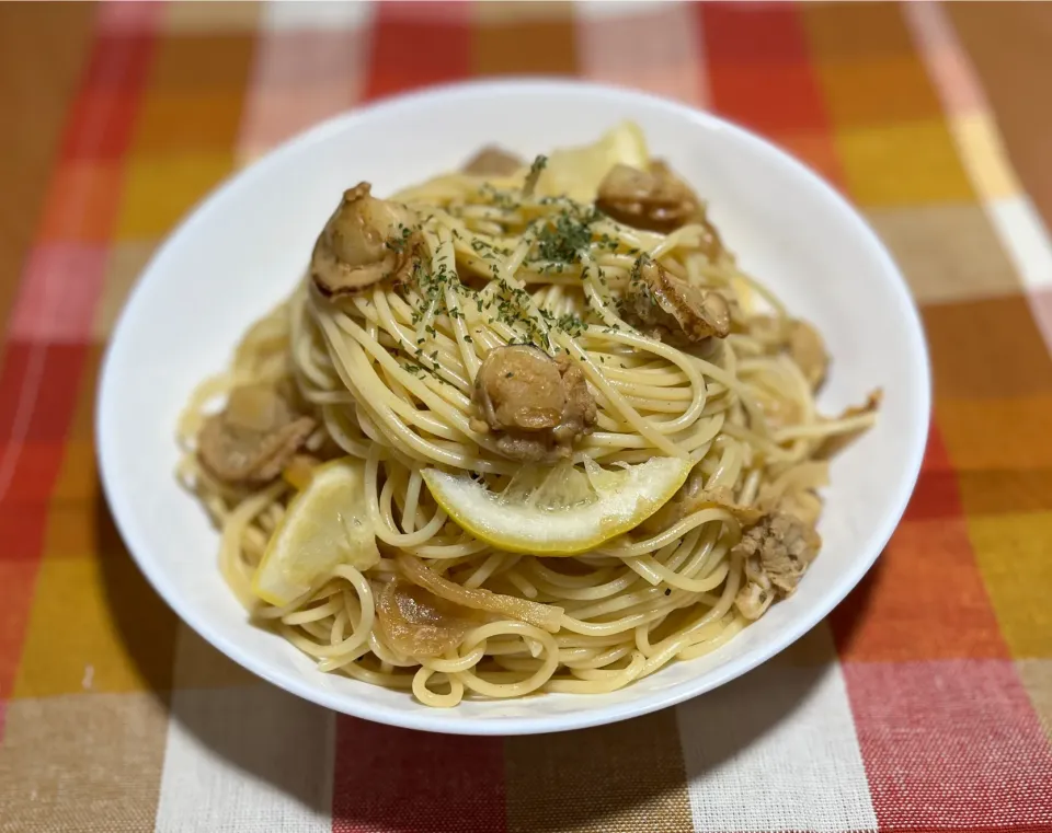 ホタテとレモンのバター醤油パスタ|takeさん