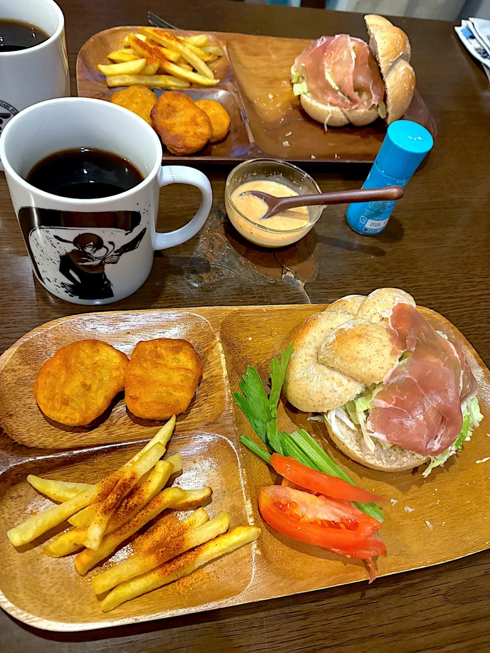 チキンナゲット　フレンチフライ　生ハムサンド　コーヒー|ch＊K*∀o(^^*)♪さん