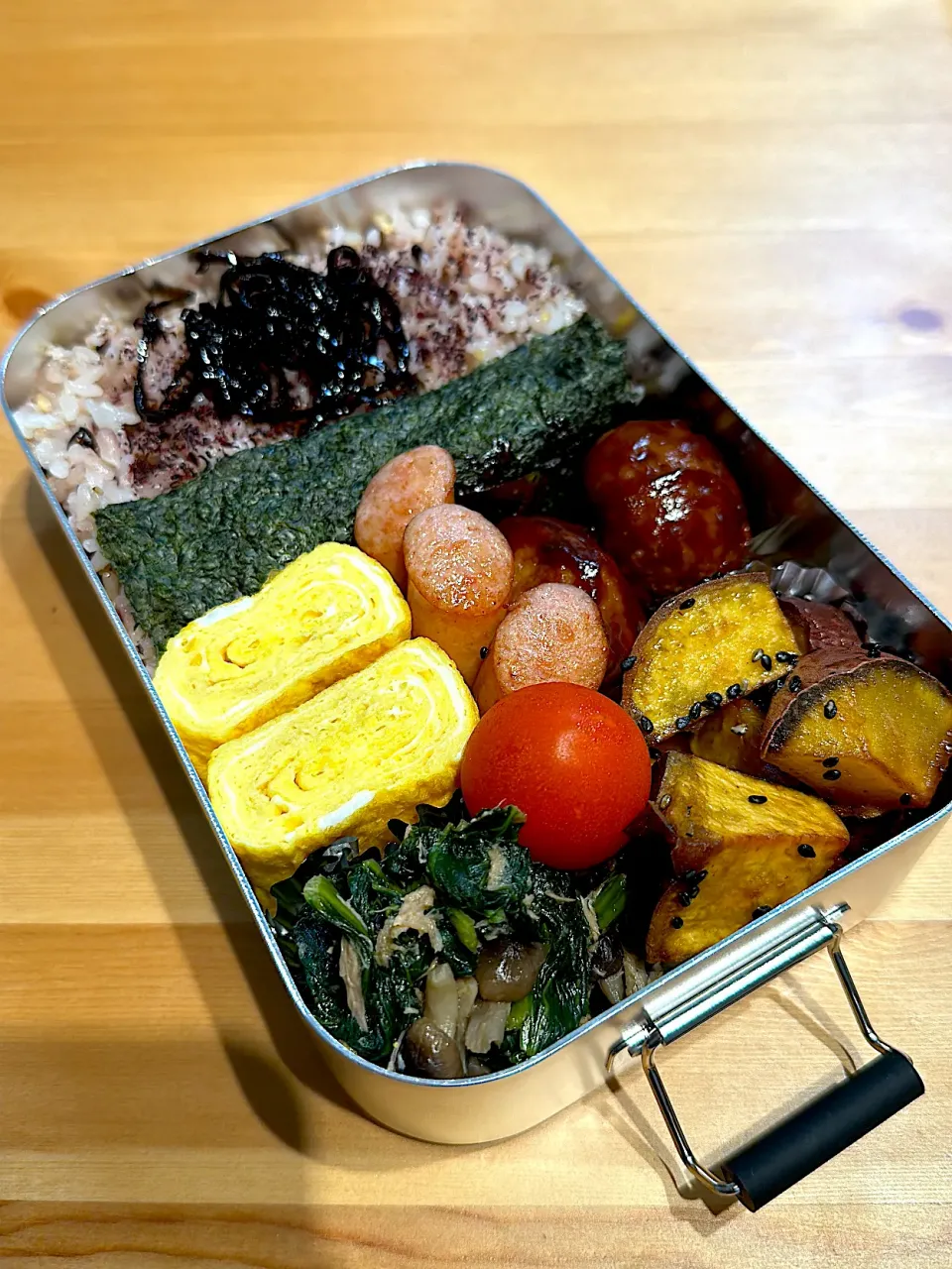 お弁当|メガネおばさんさん